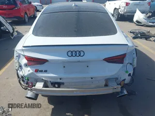 2019 Audi RS 5 Sportback z VIN WUABWCF59KA902397, wystawiony jako IAAI lot #41744364 z przebiegiem 40 477 mil mil oraz . Historia ofert i sprzedaży dostępna na DreamBid. Obrazek 16.