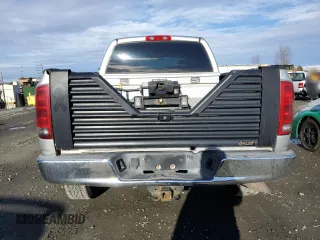 2005 Dodge 2500 SLT z VIN 3D7KS28CX5G857562, wystawiony jako Copart lot #87027064 z przebiegiem 330 581 mil mil oraz Szkoda całkowita • Salvage title. Historia ofert i sprzedaży dostępna na DreamBid. Obrazek 6.