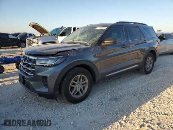 2025 Ford Explorer Active with VIN 1FMUK7DH6SGA22563, listed as a Copart auction lot 46535985 with 4,811 mi miles and Salvage Title. Bid and sale history available at carsss.com. Image 1.