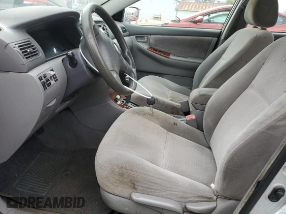 2005 Toyota Corolla CE z VIN 1NXBR32EX5Z418537, wystawiony jako Copart lot #51203525 z przebiegiem 259 459 mil mil oraz Czysty tytuł • Clean title. Historia ofert i sprzedaży dostępna na DreamBid. Obrazek 7.