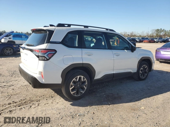 2025 Subaru Forester with VIN JF2SLDAC7SH409814, listed as a Copart auction lot 47240535 with 1,308 mi miles and Salvage title. Bid and sale history available at DreamBid. Image 3.