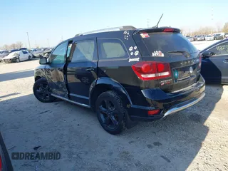 2018 Dodge Journey Crossroad z VIN 3C4PDDGG0JT357342, wystawiony jako IAAI lot #42041164 z przebiegiem 74 599 mil mil oraz . Historia ofert i sprzedaży dostępna na DreamBid. Obrazek 3.