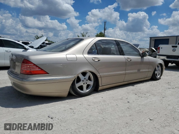 2004 Mercedes-Benz S-Class 5.0L with VIN WDBNG75JX4A420200, listed as a Copart auction lot 69535384 with 0 mi miles and Clean Title. Bid and sale history available at carsss.com. Image 3.