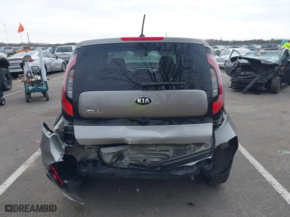 2019 Kia Soul + with VIN KNDJP3A55K7679656, listed as a IAAI auction lot 41804151 with 62,910 mi miles. Bid and sale history available at carsss.com. Image 16.