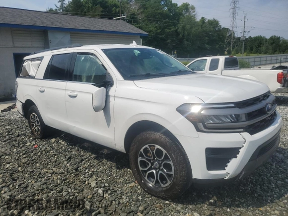 2023 Ford Expedition Max XLT with VIN 1FMJK1H80PEA04041, listed as a Copart auction lot 60801085 with 72,004 mi miles and Non repairable. Bid and sale history available at DreamBid. Image 4.