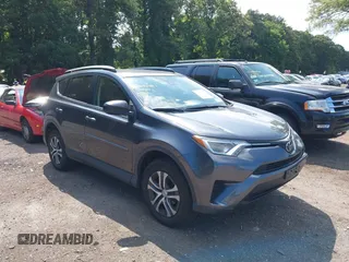2017 Toyota RAV4 LE z VIN JTMBFREV4HD201422, wystawiony jako IAAI lot #42692881 z przebiegiem 50 154 mil mil oraz . Historia ofert i sprzedaży dostępna na DreamBid. Obrazek 1.