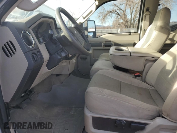 2008 Ford F-350 XL with VIN 1FTWX31R08EC70686, listed as a Copart auction lot 85769014 with 111,306 mi miles and Clean Title. Bid and sale history available at DreamBid. Image 7.