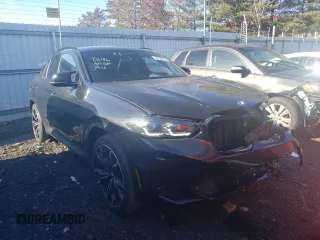 2024 BMW X4 M z VIN 5YM23EC08R9U63237, wystawiony jako Copart lot #42429705 z przebiegiem 16 495 mil mil oraz Szkoda całkowita • Salvage title. Historia ofert i sprzedaży dostępna na DreamBid. Obrazek 4.