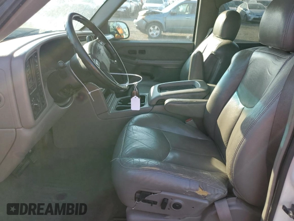 2003 GMC Sierra 1500HD SLT z VIN 1GTGK13U53F217669, wystawiony jako Copart lot #74547254 z przebiegiem 204 966 mil mil oraz Czysty tytuł • Clean title. Historia ofert i sprzedaży dostępna na DreamBid. Obrazek 7.