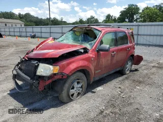 2008 Ford Escape XLT with VIN 1FMCU93198KC65621, listed as a Copart auction lot 61740935 with Not provided miles and Salvage title. Bid and sale history available at DreamBid. Image 1.