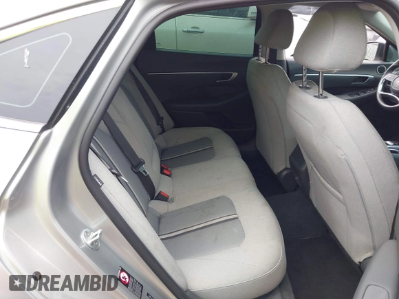 2020 Hyundai Sonata SEL z VIN 5NPEL4JA7LH053779, wystawiony jako IAAI lot #42133140 z przebiegiem 67 705 mil mil oraz . Historia ofert i sprzedaży dostępna na DreamBid. Obrazek 8.