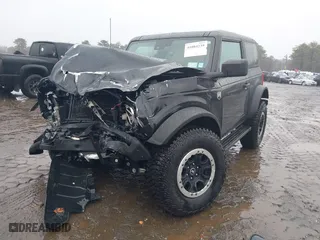 2024 Ford Bronco Big Bend with VIN 1FMDE7AH6RLA64647, listed as a IAAI auction lot 41084239 with 3,581 mi miles. Bid and sale history available at carsss.com. Image 17.