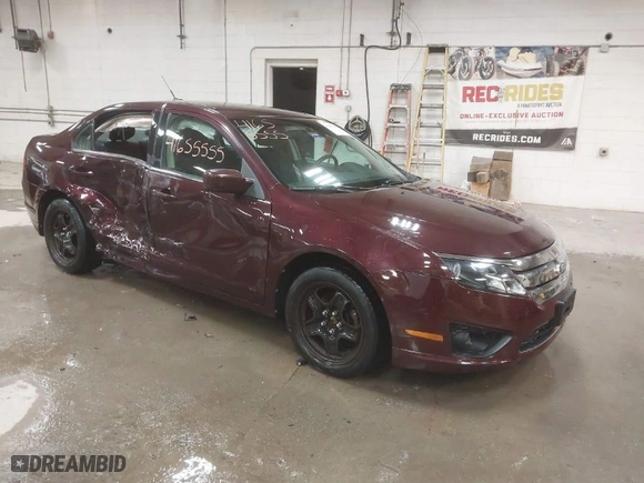 2011 Ford Fusion SE with VIN 3FAHP0HA0BR100216, listed as a IAAI auction lot 41655555 with 55,002 mi miles. Bid and sale history available at carsss.com. Image 1.