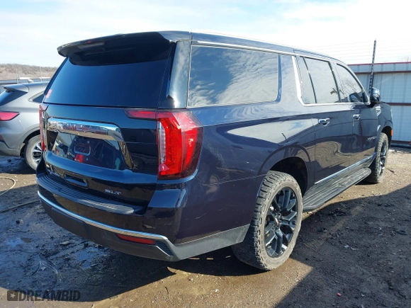 2022 GMC Yukon XL SLT with VIN 1GKS2GKDXNR134694, listed as a IAAI auction lot 41475723 with 52,579 mi miles. Bid and sale history available at carsss.com. Image 4.
