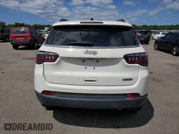 2020 Jeep Compass Latitude z VIN 3C4NJDBB5LT173917, wystawiony jako Copart lot #65556555 z przebiegiem 38 539 mil mil oraz Szkoda całkowita • Salvage title. Historia ofert i sprzedaży dostępna na DreamBid. Obrazek 6.
