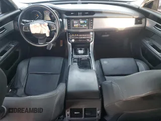 2016 Jaguar XF 35t Premium with VIN SAJBD4BVXGCY14583, listed as a Copart auction lot 41823935 with 74,672 mi miles and Salvage Title. Bid and sale history available at carsss.com. Image 8.