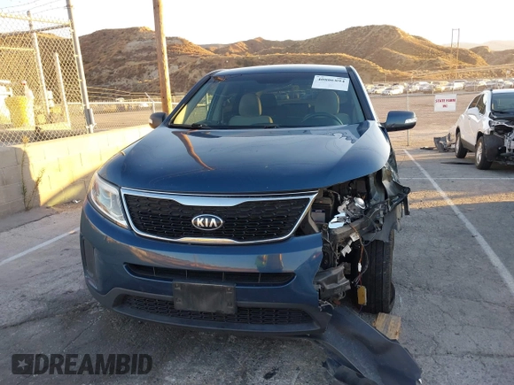 2015 Kia Sorento LX with VIN 5XYKT3A69FG607845, listed as a IAAI auction lot 40806894 with 102,416 mi miles and . Bid and sale history available at DreamBid. Image 12.