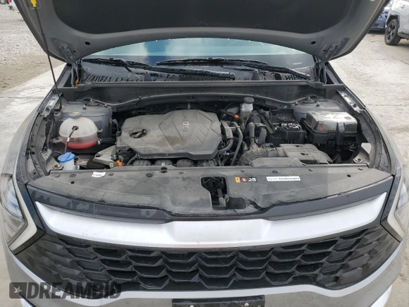 2024 Kia Sportage LX with VIN KNDPUCDF4R7260067, listed as a Copart auction lot 51953085 with 33,929 mi miles and Clean Title. Bid and sale history available at DreamBid. Image 11.