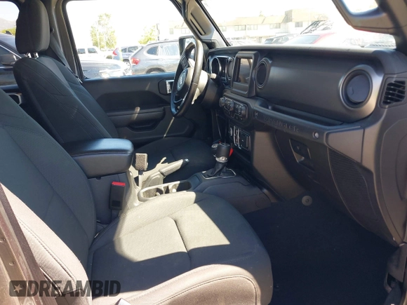 2022 Jeep Wrangler Unlimited Sport S z VIN 1C4HJXDG6NW134306, wystawiony jako IAAI lot #42206796 z przebiegiem 45 303 mil mil oraz . Historia ofert i sprzedaży dostępna na DreamBid. Obrazek 5.