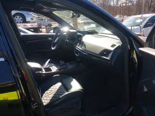 2018 Audi SQ5 Prestige with VIN WA1C4AFY1J2096760, listed as a IAAI auction lot 41467536 with 110,654 mi miles. Bid and sale history available at carsss.com. Image 5.