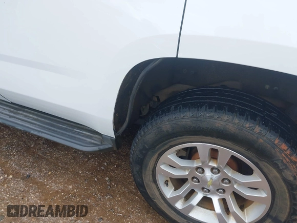 2016 Chevrolet Tahoe LT with VIN 1GNSKBKC0GR227451, listed as a IAAI auction lot 42241120 with 243,354 mi miles and . Bid and sale history available at DreamBid. Image 18.