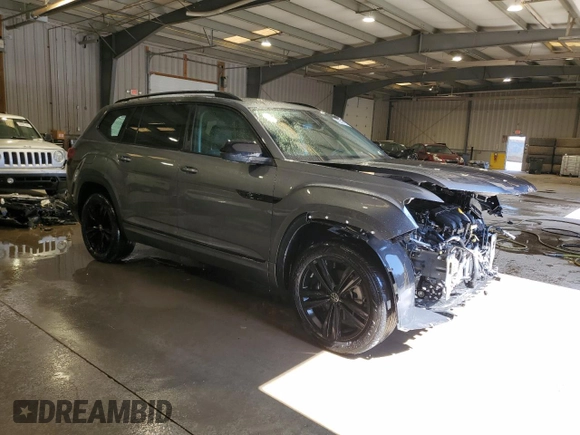 2023 Volkswagen Atlas SEL R-Line Black с VIN 1V2SR2CA0PC514341, выставлен на аукционе Copart как лот 49343705 с пробегом 28 467 миль миль и Списание • Salvage title. История ставок и продаж доступна на DreamBid. Изображение 4.