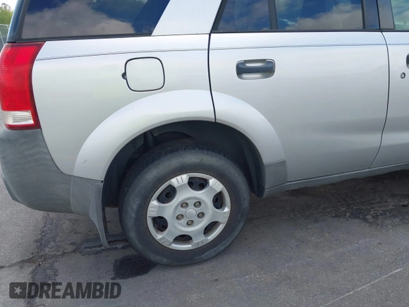 2004 Saturn VUE z VIN 5GZCZ33DX4S891748, wystawiony jako IAAI lot #41983425 z przebiegiem 187 754 mil mil oraz . Historia ofert i sprzedaży dostępna na DreamBid. Obrazek 6.