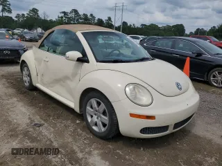 2007 Volkswagen Beetle z VIN 3VWRF31Y97M422610, wystawiony jako Copart lot #58707345 z przebiegiem 55 486 mil mil oraz Szkoda całkowita • Salvage title. Historia ofert i sprzedaży dostępna na DreamBid. Obrazek 4.