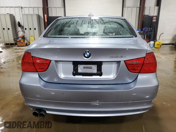 2010 BMW 3 Series 328i xDrive with VIN WBAPK5C54AA647135, listed as a Copart auction lot 45022455 with 87,685 mi miles and Salvage title. Bid and sale history available at DreamBid. Image 6.