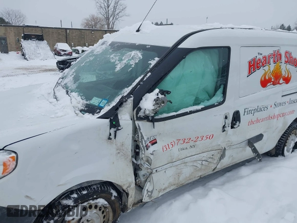 2018 Ram ProMaster City Cargo Van Tradesman with VIN ZFBERFAB4J6K11590, listed as a IAAI auction lot 41314466 with 94,830 mi miles. Bid and sale history available at carsss.com. Image 6.