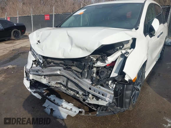 2019 Honda Odyssey Elite with VIN 5FNRL6H93KB117922, listed as a IAAI auction lot 41582622 with 25,327 mi miles and . Bid and sale history available at DreamBid. Image 6.