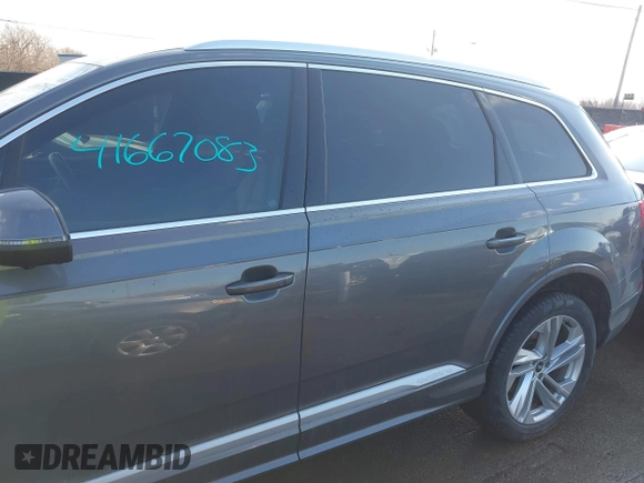 2021 Audi Q7 Premium with VIN WA1AJAF79MD029047, listed as a IAAI auction lot 41667083 with 1 mi miles. Bid and sale history available at carsss.com. Image 14.
