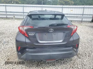 2018 Toyota C-HR XLE z VIN NMTKHMBX7JR004515, wystawiony jako Copart lot #57106385 z przebiegiem Nie podano mil oraz Szkoda całkowita • Salvage title. Historia ofert i sprzedaży dostępna na DreamBid. Obrazek 6.