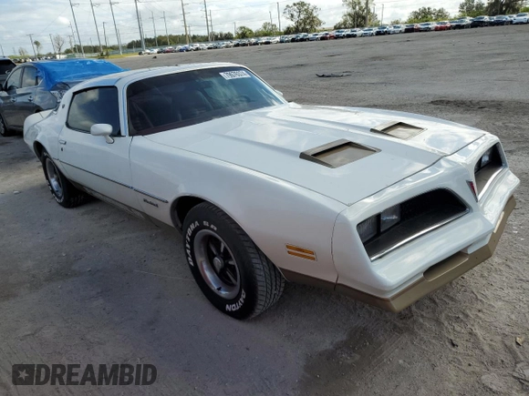 1978 Pontiac Firebird с VIN 2U87K8L123850, выставлен на аукционе Copart как лот 79076374 с пробегом 64 829 миль миль и Списание • Salvage title. История ставок и продаж доступна на DreamBid. Изображение 4.