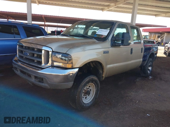 2001 Ford Super Duty F-250 XL with VIN 3FTNW21F41MA12380, listed as a IAAI auction lot 41842253 with 359,161 mi miles. Bid and sale history available at carsss.com. Image 2.