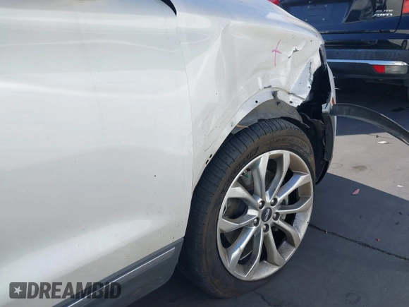 2019 Lincoln MKC Select with VIN 5LMCJ2C96KUL02641, listed as a IAAI auction lot 42303586 with 101,529 mi miles and . Bid and sale history available at DreamBid. Image 12.