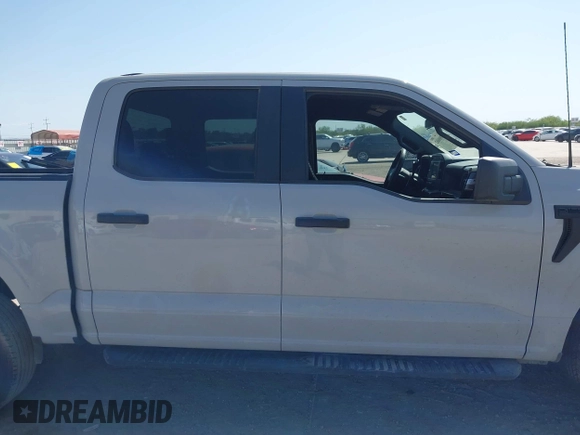 2023 Ford F-150 XL with VIN 1FTEW1CP4PKD19421, listed as a IAAI auction lot 42000462 with 60,323 mi miles and . Bid and sale history available at DreamBid. Image 12.