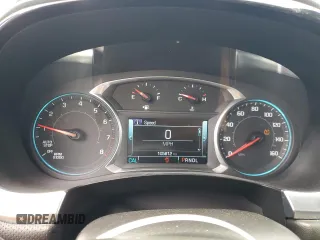 2019 Chevrolet Traverse Premier z VIN 1GNERKKW7KJ135666, wystawiony jako Copart lot #55920135 z przebiegiem 105 812 mil mil oraz Szkoda całkowita • Salvage title. Historia ofert i sprzedaży dostępna na DreamBid. Obrazek 9.