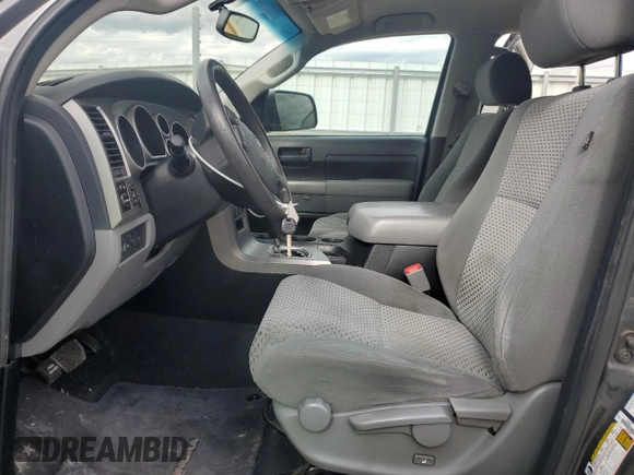2013 Toyota Tundra z VIN 5TFDY5F14DX319647, wystawiony jako Copart lot #53100025 z przebiegiem 163 142 mil mil oraz Szkoda całkowita • Salvage title. Historia ofert i sprzedaży dostępna na DreamBid. Obrazek 7.