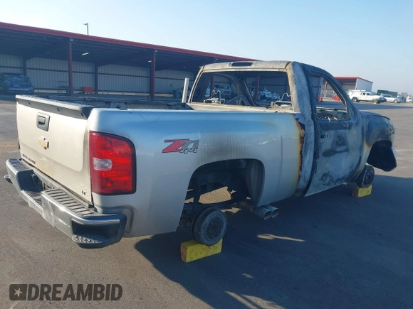 2009 Chevrolet Silverado 1500 Work Truck with VIN 1GCEC14CX9Z115933, listed as a IAAI auction lot 41469005 with Not Provided miles and . Bid and sale history available at DreamBid. Image 4.