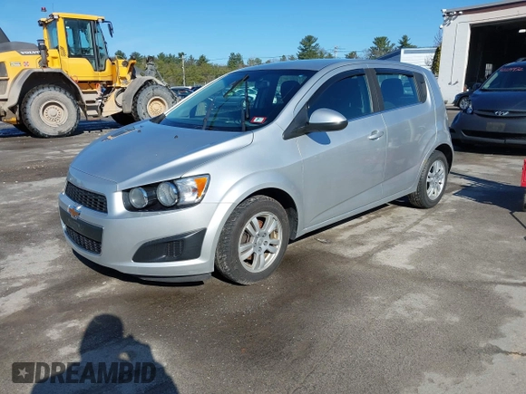 2013 Chevrolet Sonic LT with VIN 1G1JC6SGXD4218978, listed as a IAAI auction lot 42035596 with 138,924 mi miles. Bid and sale history available at carsss.com. Image 2.