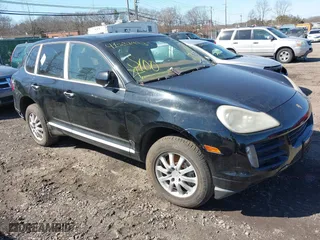 2008 Porsche Cayenne with VIN WP1AA29P98LA06837, listed as a IAAI auction lot 41837993 with 999,999 mi miles. Bid and sale history available at carsss.com. Image 1.
