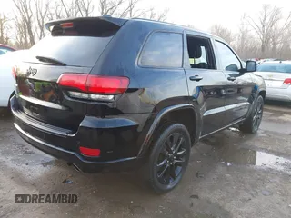 2019 Jeep Grand Cherokee Laredo E with VIN 1C4RJFAG4KC608897, listed as a IAAI auction lot 41771603 with 106,525 mi miles and . Bid and sale history available at DreamBid. Image 4.