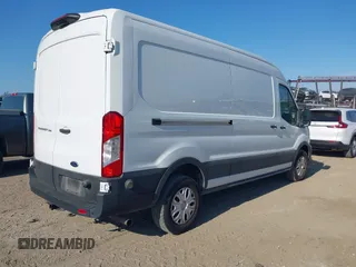 2020 Ford Transit Cargo with VIN 1FTBR1C80LKB70535, listed as a IAAI auction lot 41511858 with 76,085 mi miles and . Bid and sale history available at DreamBid. Image 4.