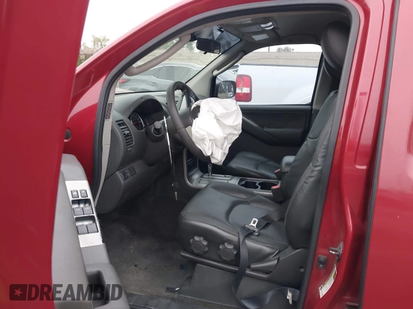2012 Nissan Pathfinder S z VIN 5N1AR1NN1CC604773, wystawiony jako IAAI lot #42338917 z przebiegiem 193 164 mil mil oraz . Historia ofert i sprzedaży dostępna na DreamBid. Obrazek 5.