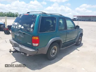 1998 Ford Explorer Sport with VIN 1FMYU22X6WUC66391, listed as a IAAI auction lot 42402582 with 288,018 mi miles and . Bid and sale history available at DreamBid. Image 4.
