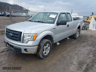 2010 Ford F-150 XL with VIN 1FTEX1E87AFB02867, listed as a IAAI auction lot 41657876 with 141,921 mi miles. Bid and sale history available at carsss.com. Image 2.
