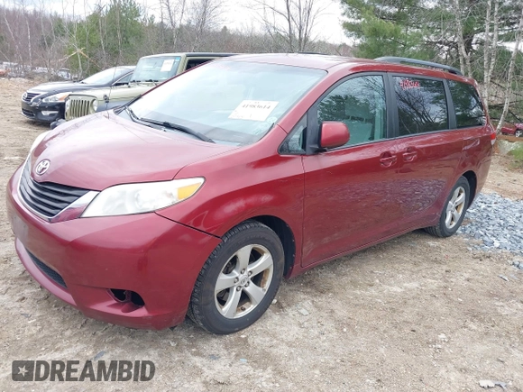 2011 Toyota Sienna LE AAS with VIN 5TDKK3DC3BS034894, listed as a IAAI auction lot 41983614 with 217,308 mi miles. Bid and sale history available at carsss.com. Image 2.