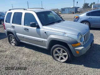 2006 Jeep Liberty Sport with VIN 1J4GL48K76W102575, listed as a IAAI auction lot 42022459 with 1 mi miles. Bid and sale history available at carsss.com. Image 1.