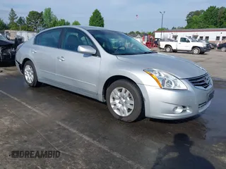 2012 Nissan Altima S with VIN 1N4AL2AP2CC180433, listed as a IAAI auction lot 42070453 with 141,926 mi miles and . Bid and sale history available at carsss.com. Image 1.